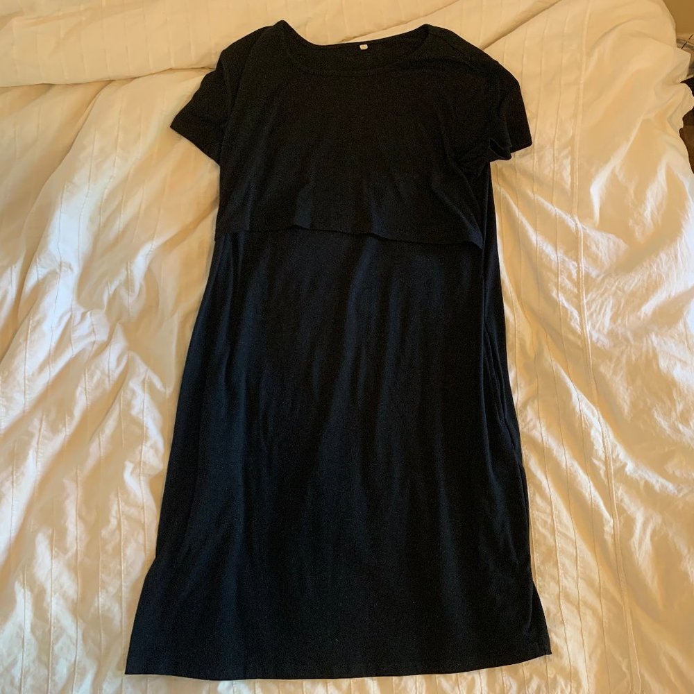 Black nursing dress with pockets